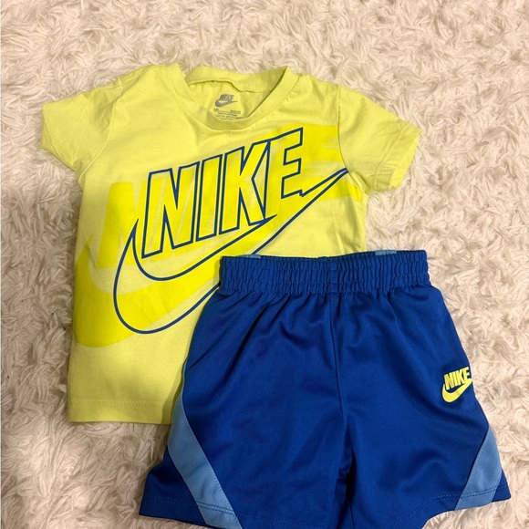 Toddler Athletic Set (7 Outfits) Nike, Jordan, New Balance 12M-24M - Picture 5 of 7